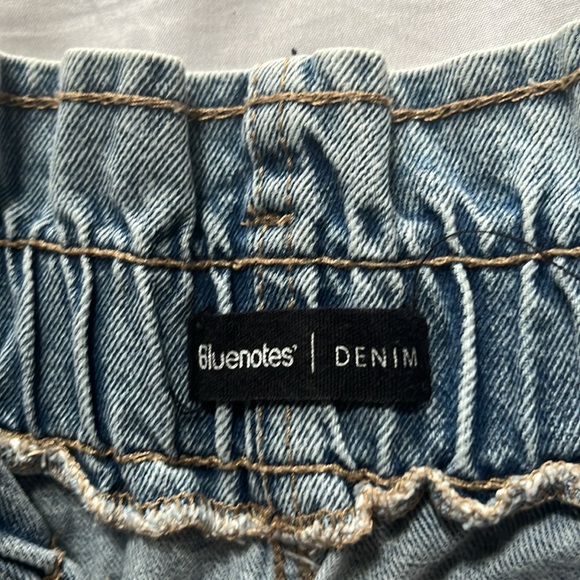 Blue notes mid waisted jean shorts - Picture 2 of 4